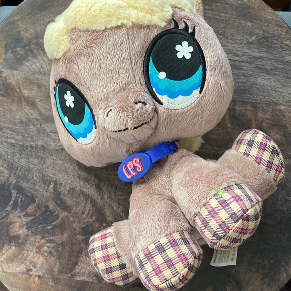 Littlest Pet Shop Toys Littlest Pet Shop Vip Horse Plush Brown Cute Sitting Plush Animal 8